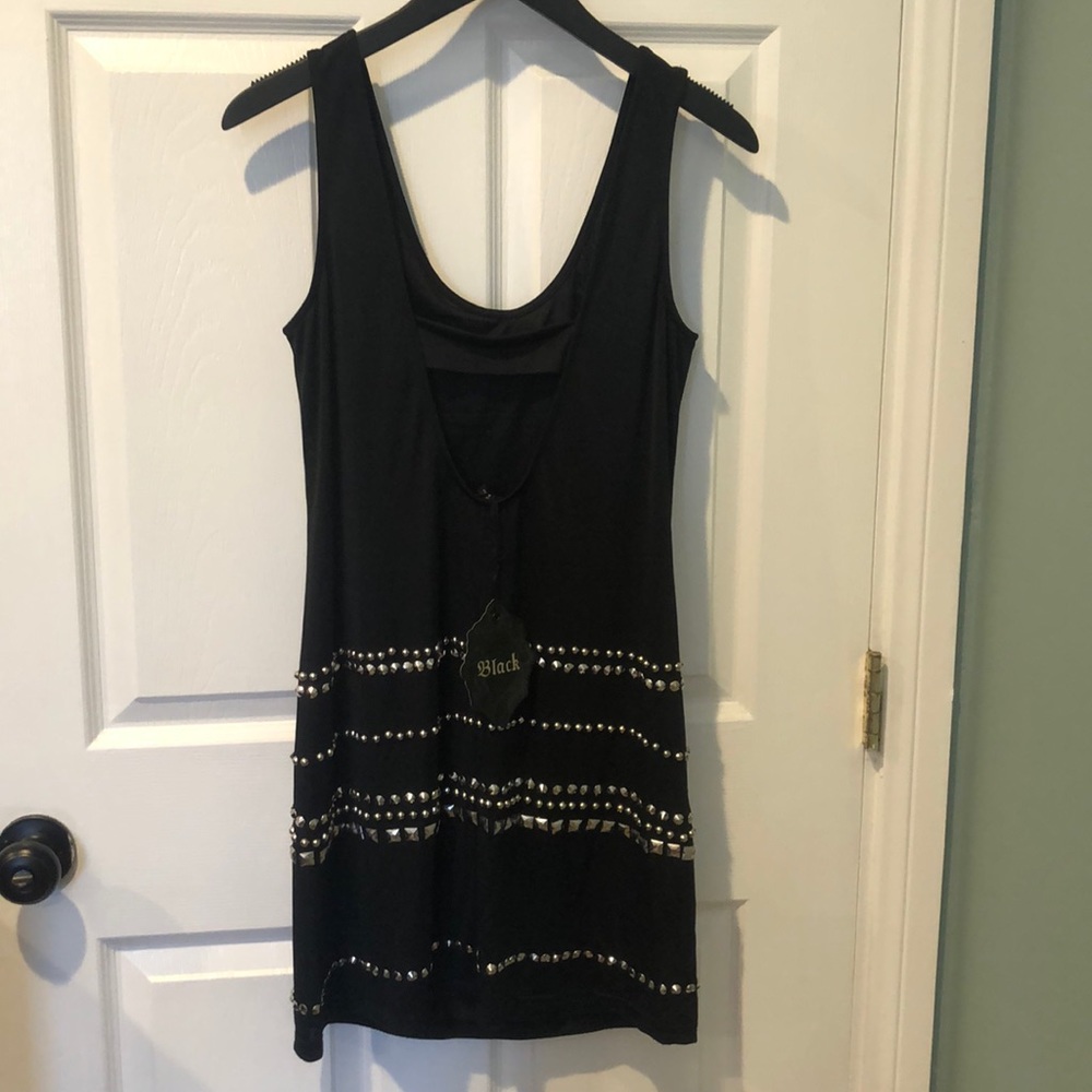 Dress - Picture 2 of 3